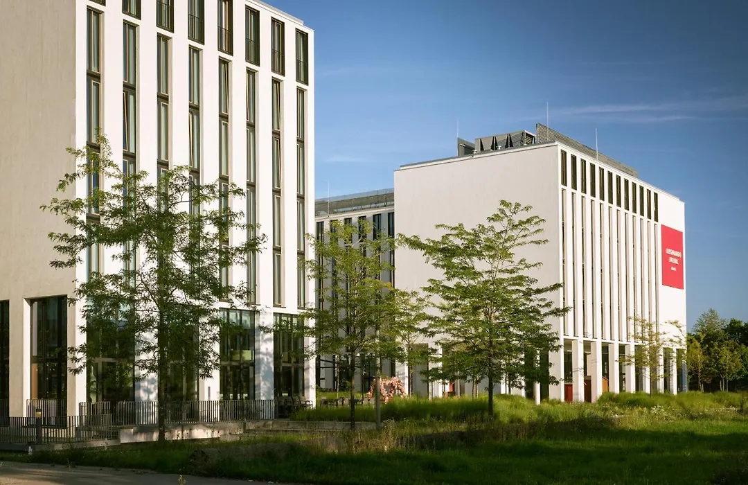 Leonardo Royal Hotel Munich-1